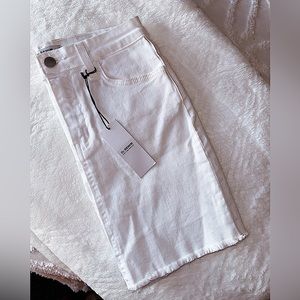 White denim mini skirt